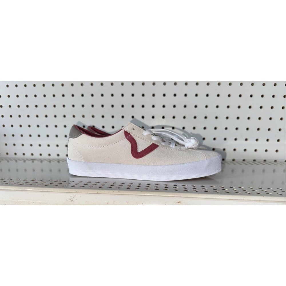VANS Sport Low Suede Athletic Skate Shoes Mens Size 7 Womens 8.5 Cream Red